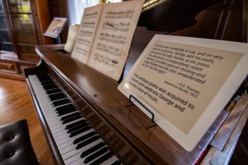 LONZ MANSION PIANO MUSEUM RENTAL LAKEFRONT